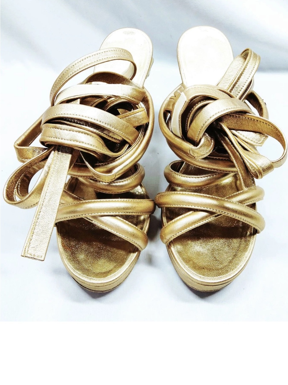 Gold Strappy Tie-Up Gladiator Sandals – Chanel EU 37C - Picture 2 of 16